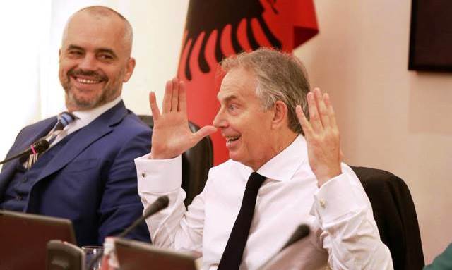 Tony Blair: Krenar qe ndihmova Ramen te sjelle begati ne Shqiperi Tony Blair: Krenar qe ndihmova Ramen te sjelle begati ne Shqiperi